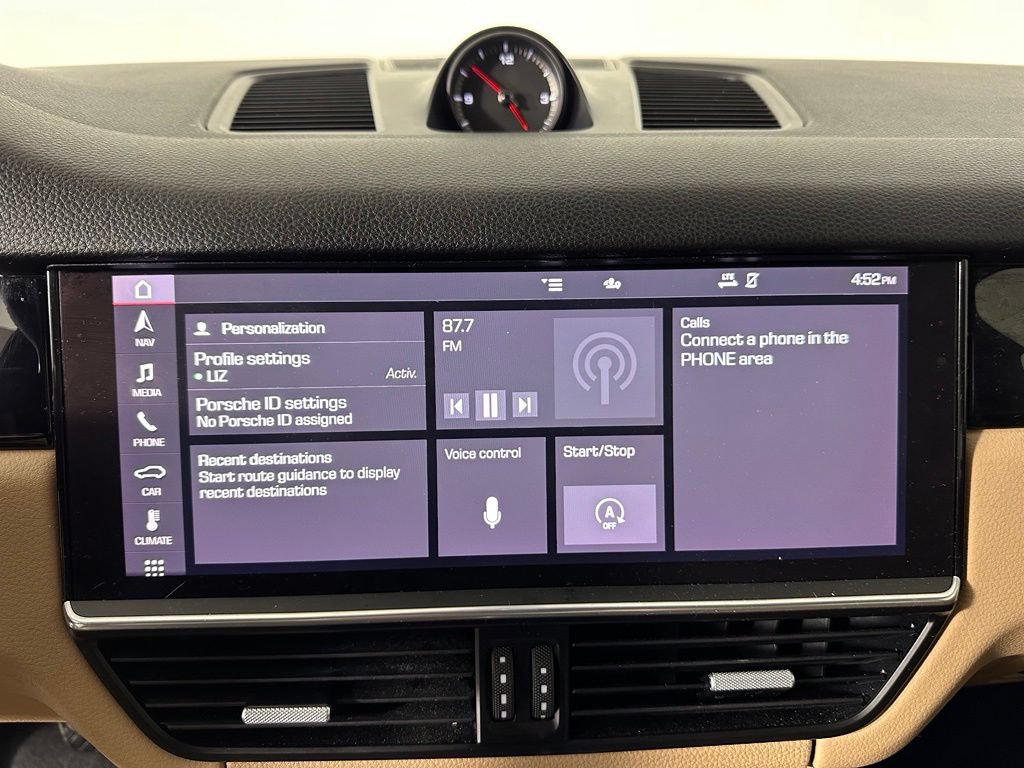Certified 2021 Porsche Cayenne AWD/4WD image 33