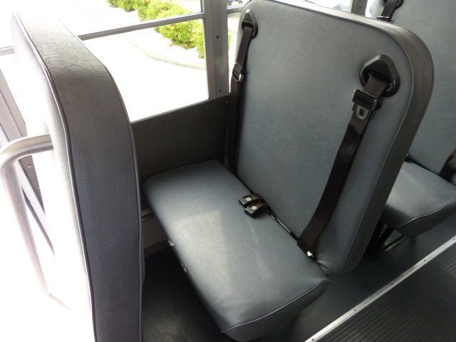 Used 2008 Chevrolet Express 3500 w/ School Bus Package image 28