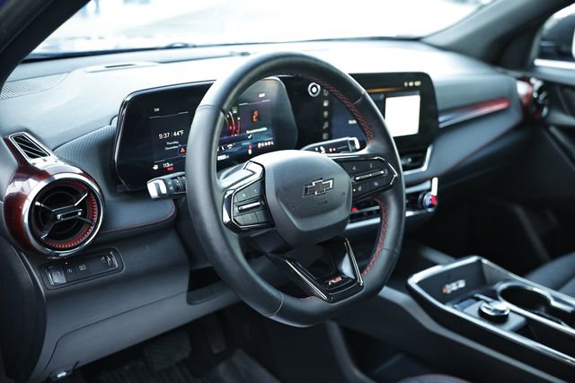 Used 2025 Chevrolet Equinox RS image 18