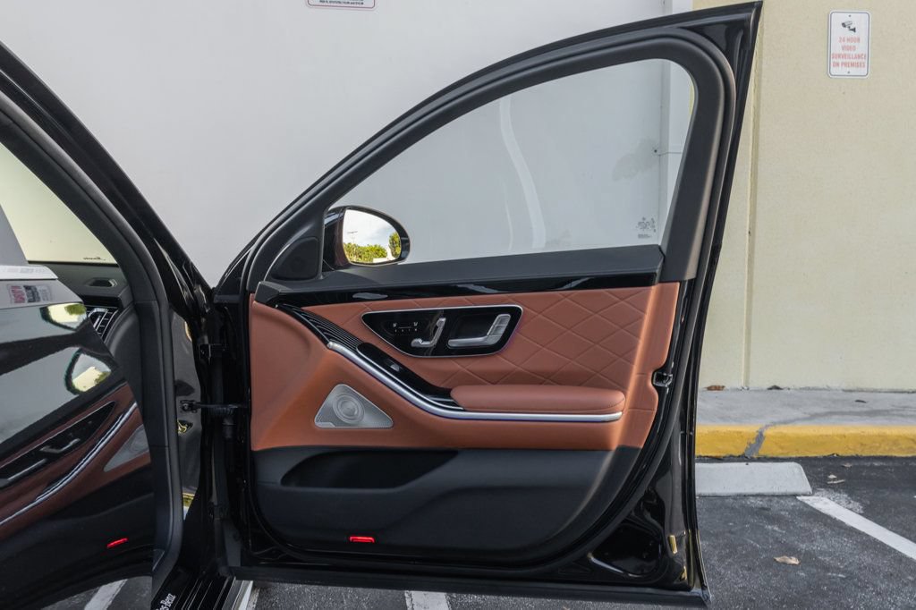 Used 2023 Mercedes-Benz S 580 4MATIC Sedan image 29