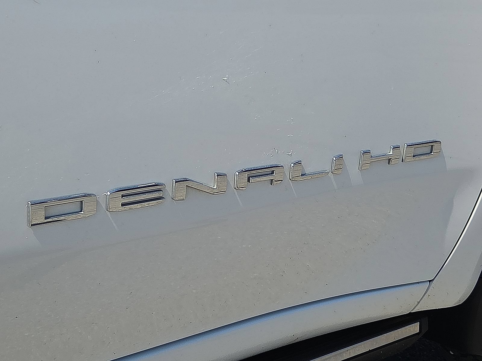 Certified 2023 GMC Sierra 2500 Denali w/ Denali Ultimate Package AWD/4WD image 16