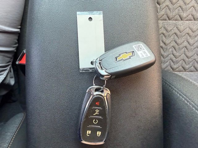 Used 2024 Chevrolet Equinox LT w/ LPO, Floor Liner Package AWD/4WD image 43