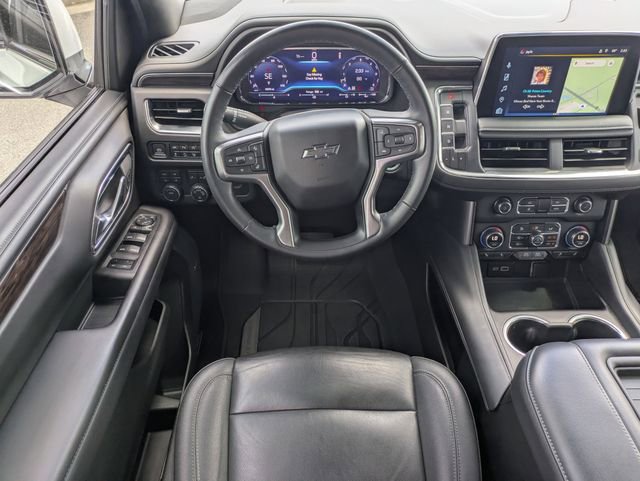 Used 2024 Chevrolet Suburban Z71 w/ Luxury Package image 19