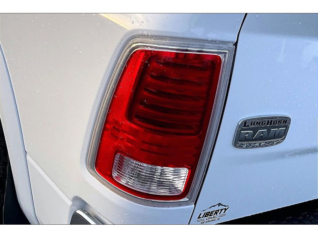 Used 2017 RAM 1500 Laramie Longhorn image 19
