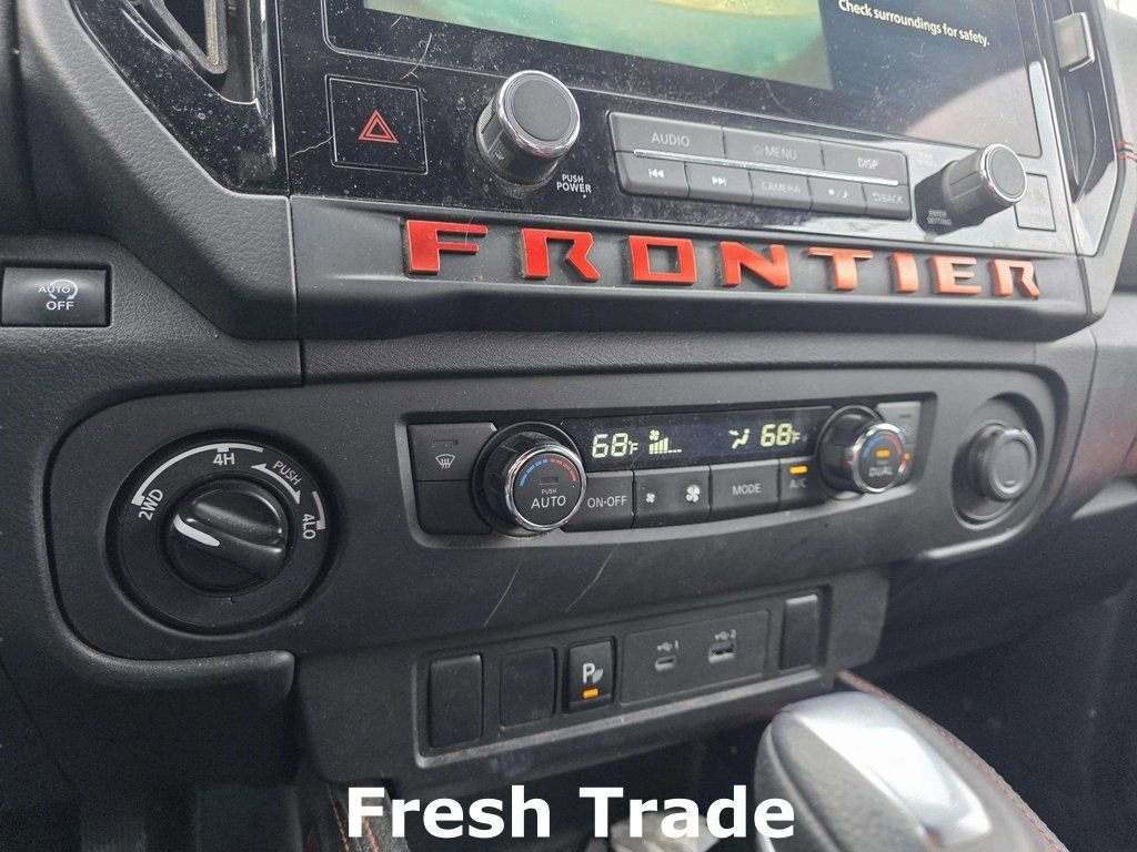 Used 2025 Nissan Frontier PRO-4X image 12