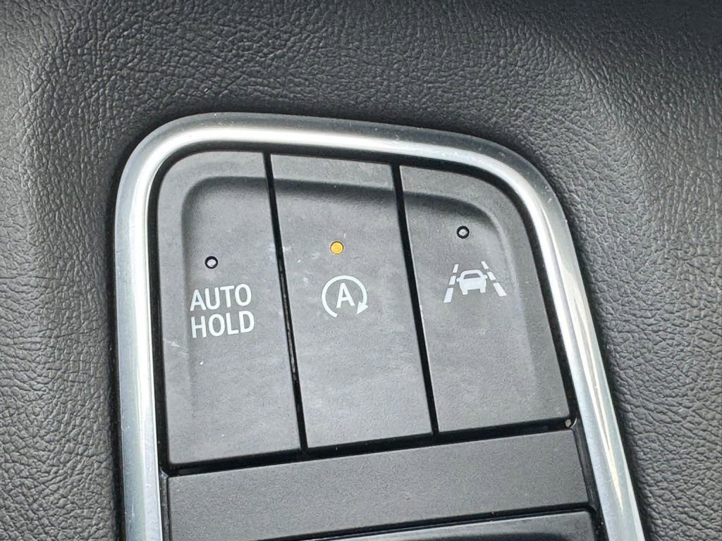 Used 2022 Cadillac Escalade Sport w/ Touring Package RWD image 30