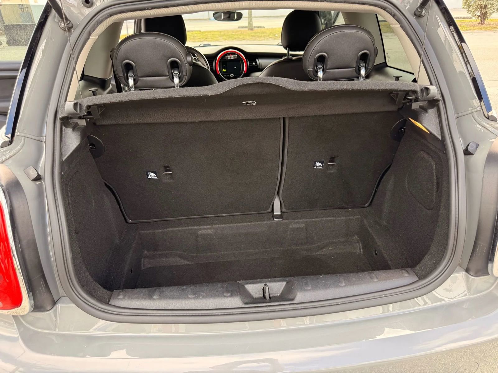 Used 2019 MINI Cooper 2-Door Hardtop image 20