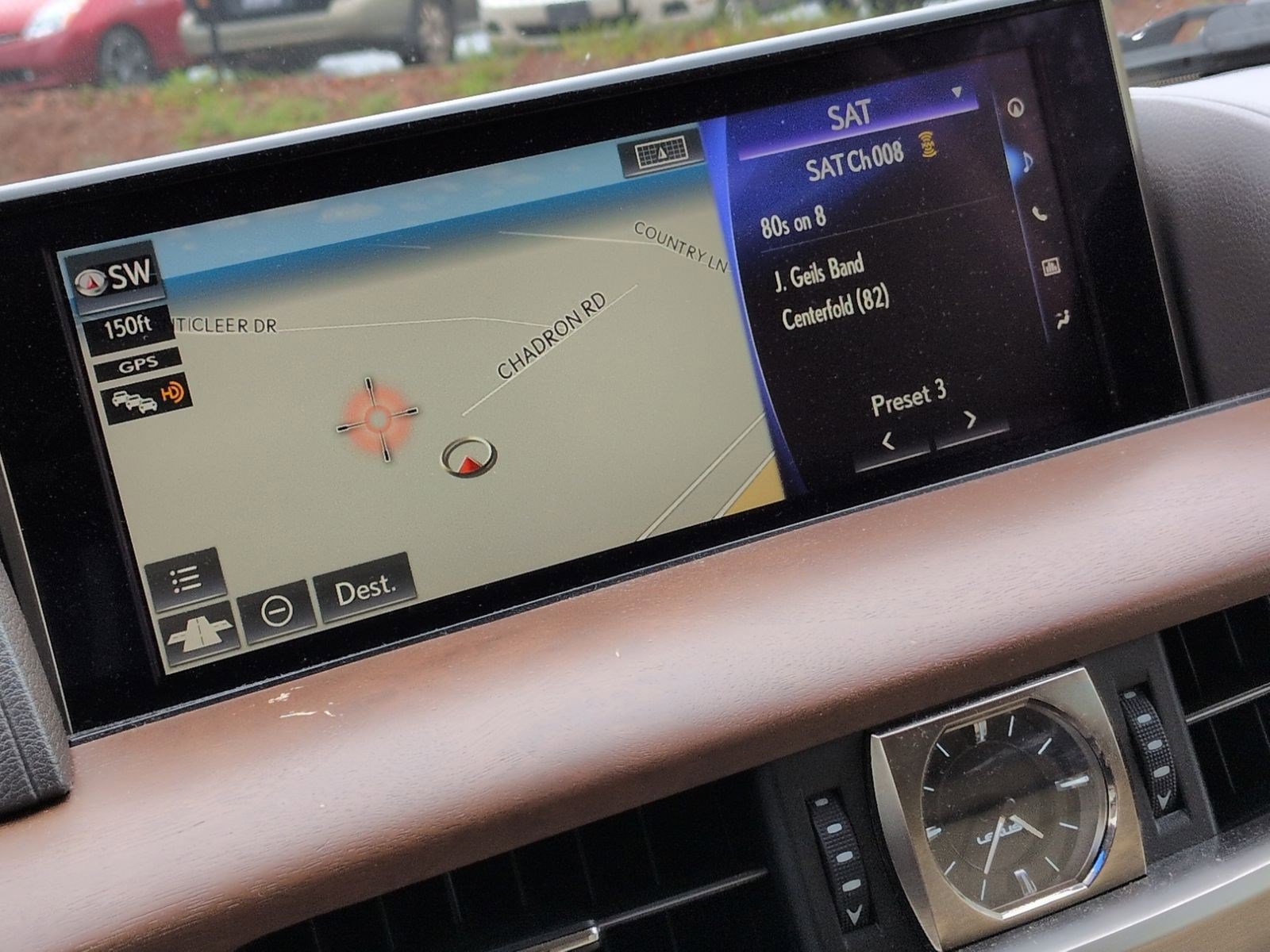 Used 2017 Lexus LX 570 4WD w/ Luxury Package image 23