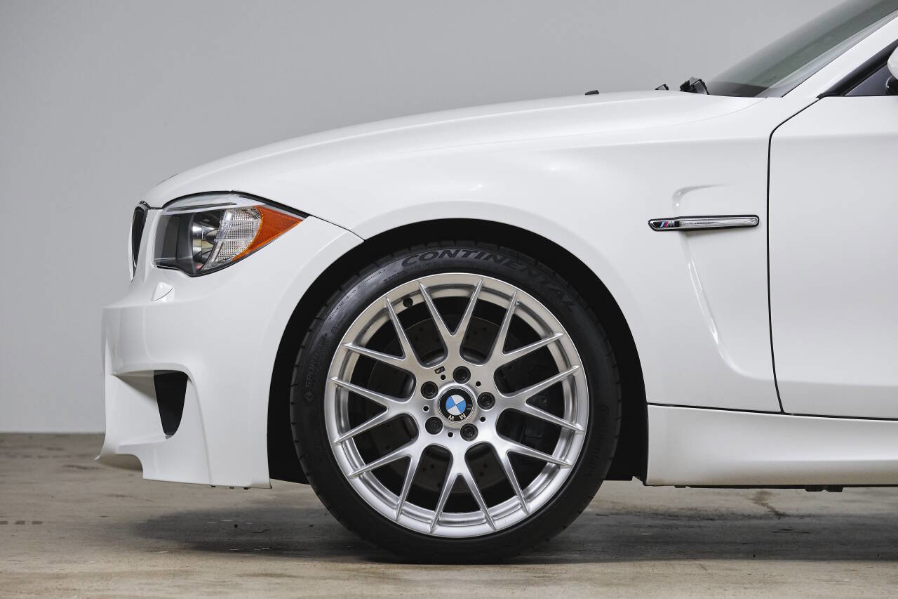 Used 2011 BMW 1 Series M image 23