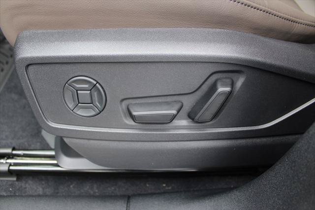 Certified 2025 Audi Q5 Premium w/ Convenience Package AWD/4WD image 29