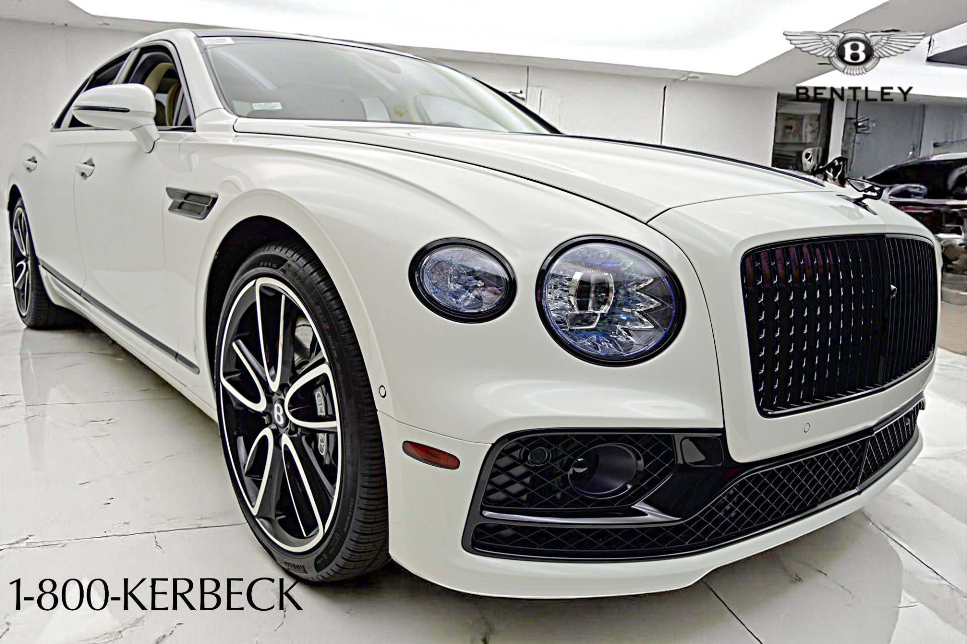 Used 2024 Bentley Flying Spur Azure AWD/4WD image 20