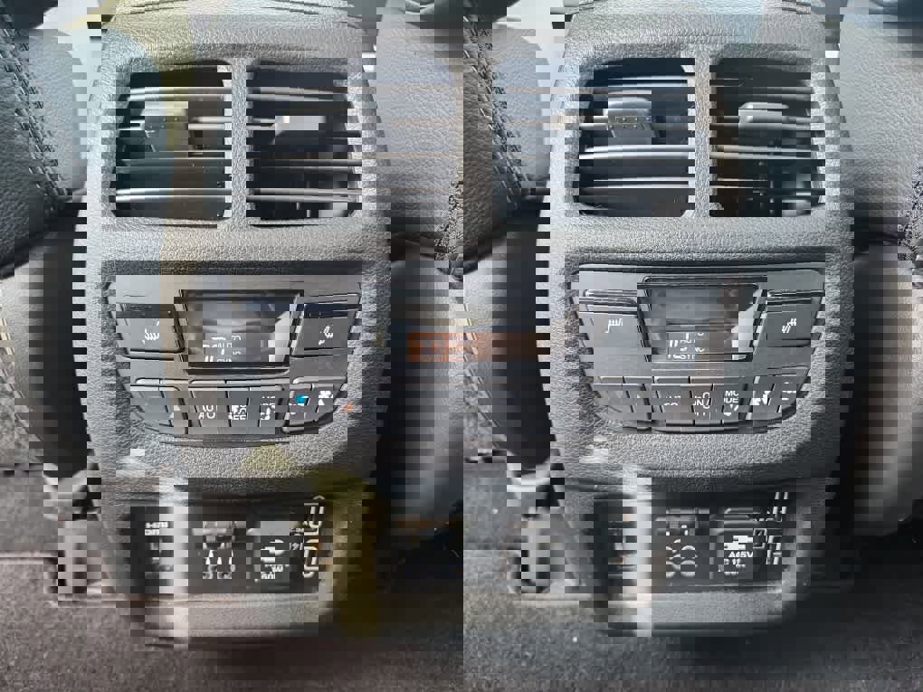 Used 2022 Honda Pilot Touring image 18