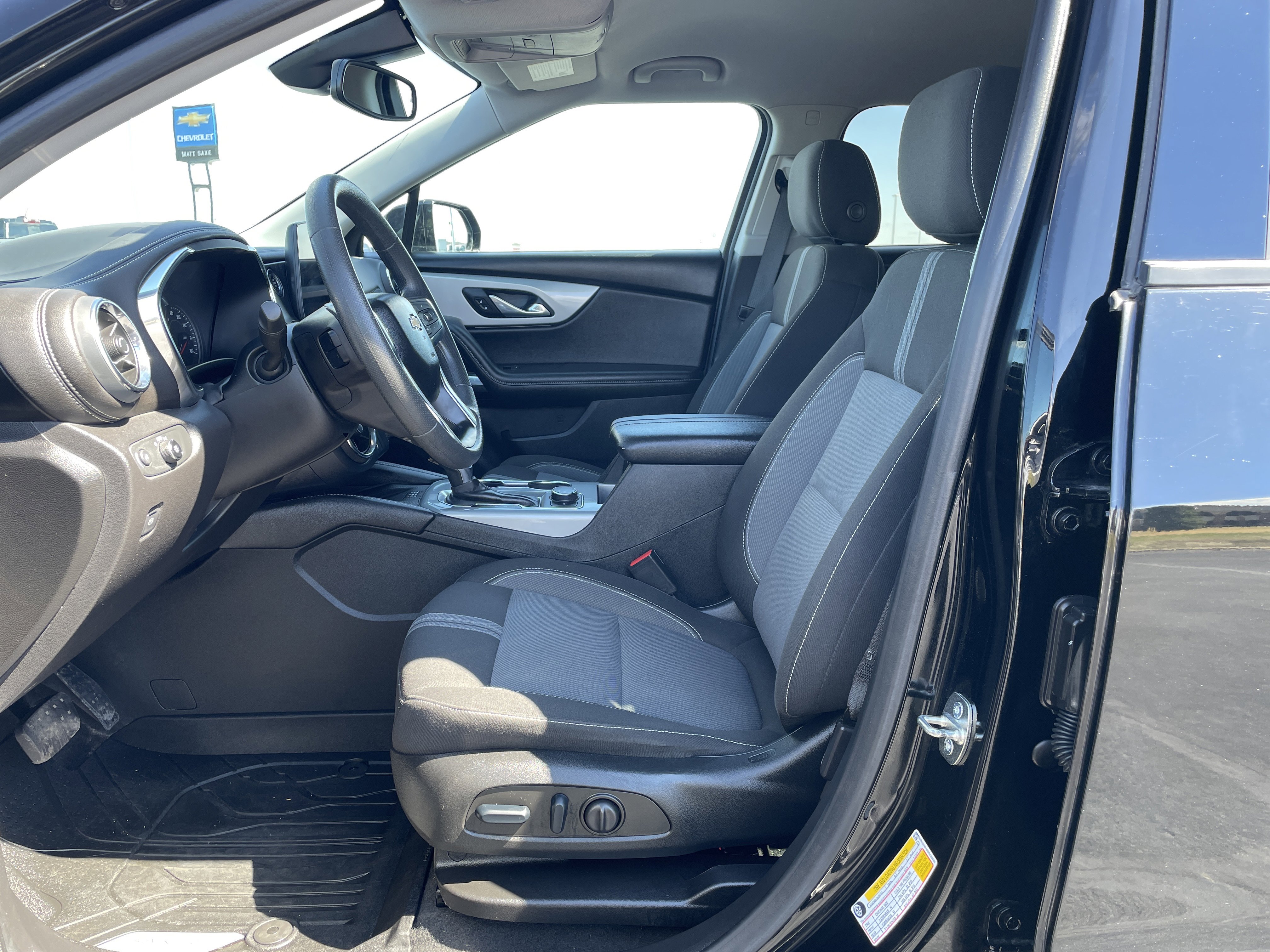 Certified 2023 Chevrolet Blazer LT w/ Convenience Package AWD/4WD image 16