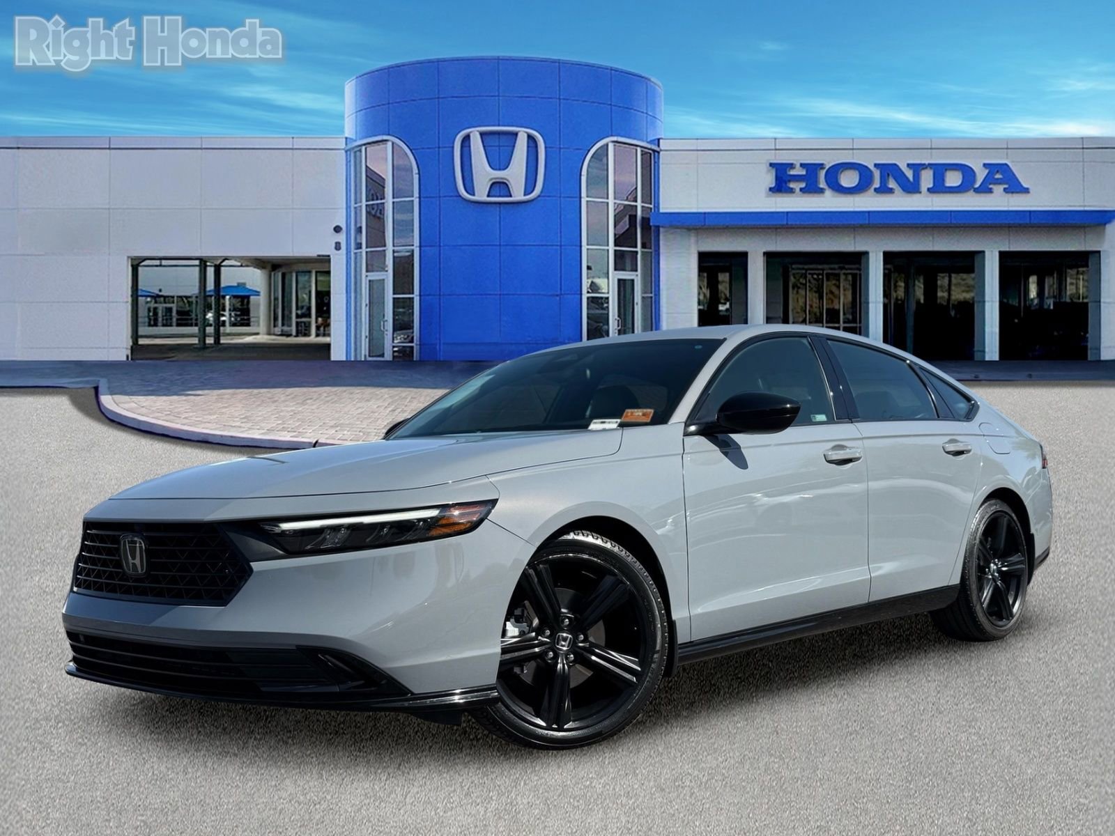 Used 2023 Honda Accord Sport image 2