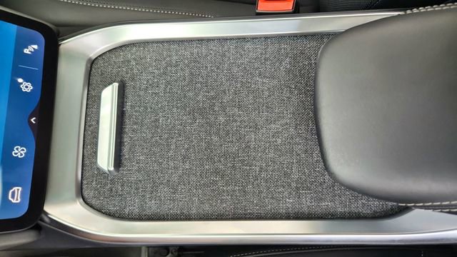 Used 2024 Lucid Air Touring image 48