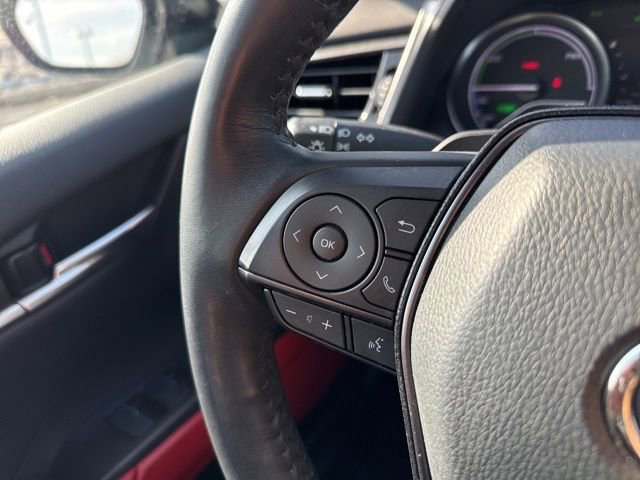 Used 2022 Toyota Camry XSE w/ Navigation Upgrade Package image 32