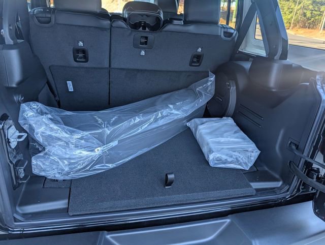 New 2026 Jeep Wrangler Unlimited Rubicon 392 image 27