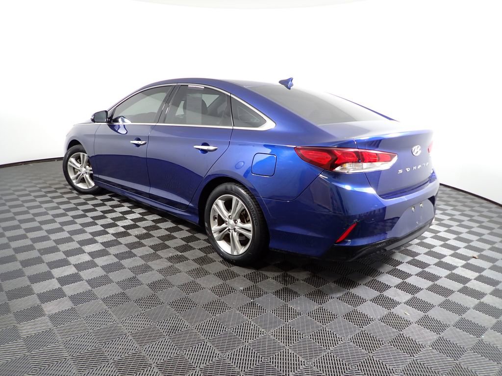 Used 2018 Hyundai Sonata Limited w/ Cargo Package image 9