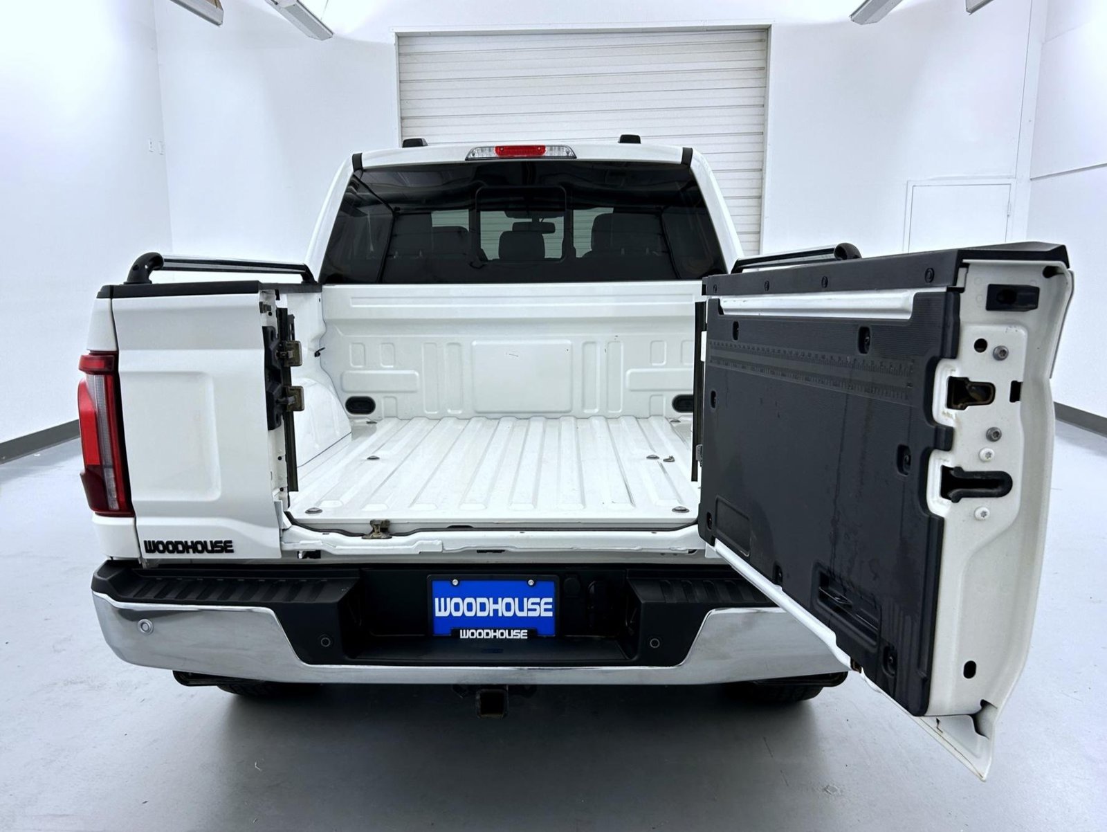 Used 2025 Ford F150 Lariat w/ Equipment Group 502A High AWD/4WD image 23