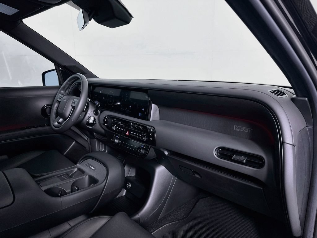 Certified 2026 Hyundai Palisade XRT Pro AWD/4WD image 32
