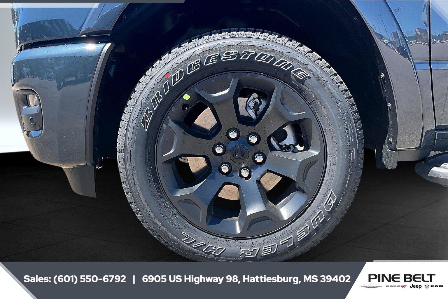 New 2026 RAM 1500 Big Horn AWD/4WD image 11