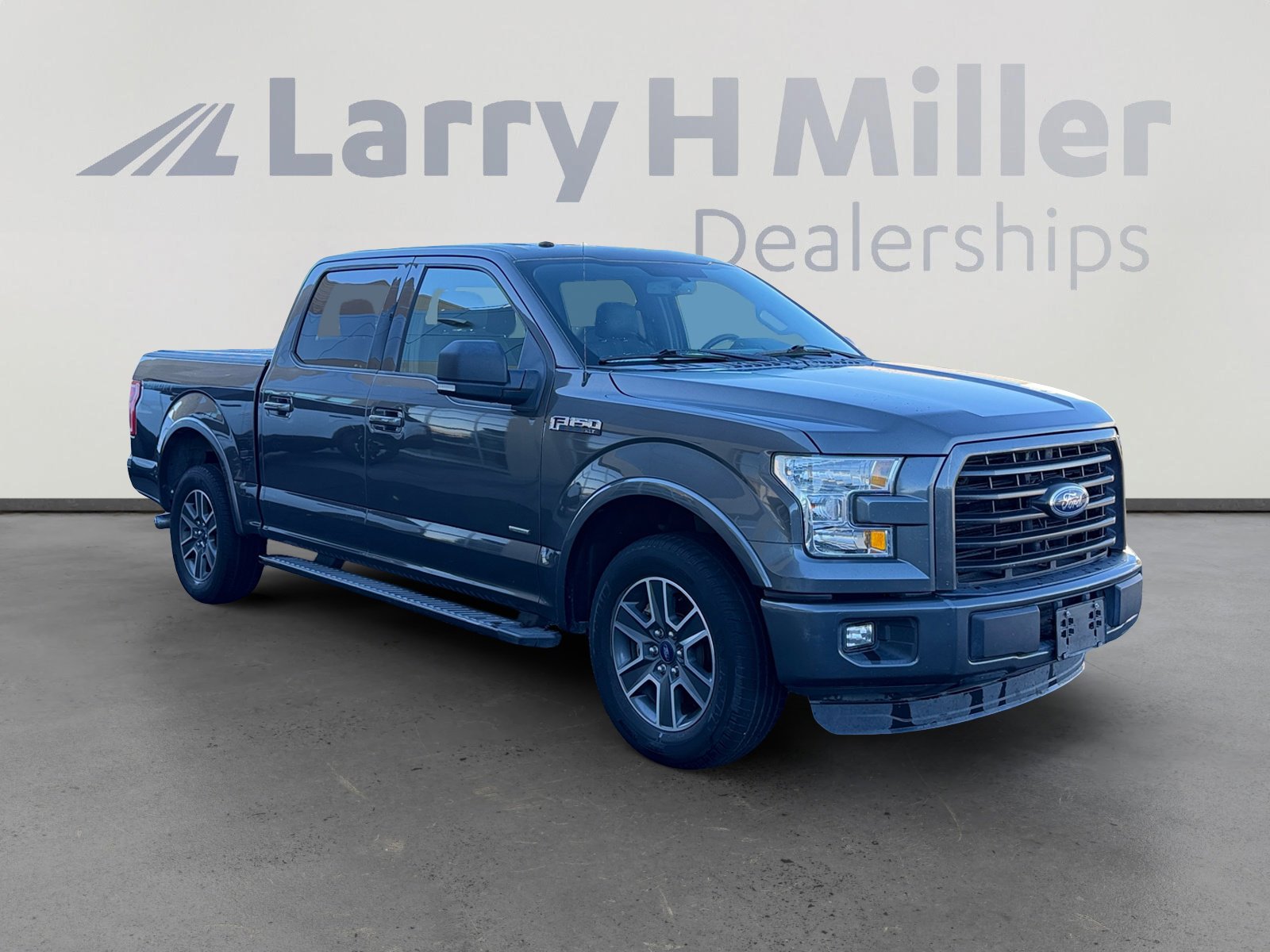 Used 2016 Ford F150 XLT w/ Equipment Group 302A Luxury image 7