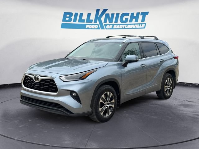 Used 2022 Toyota Highlander XLE