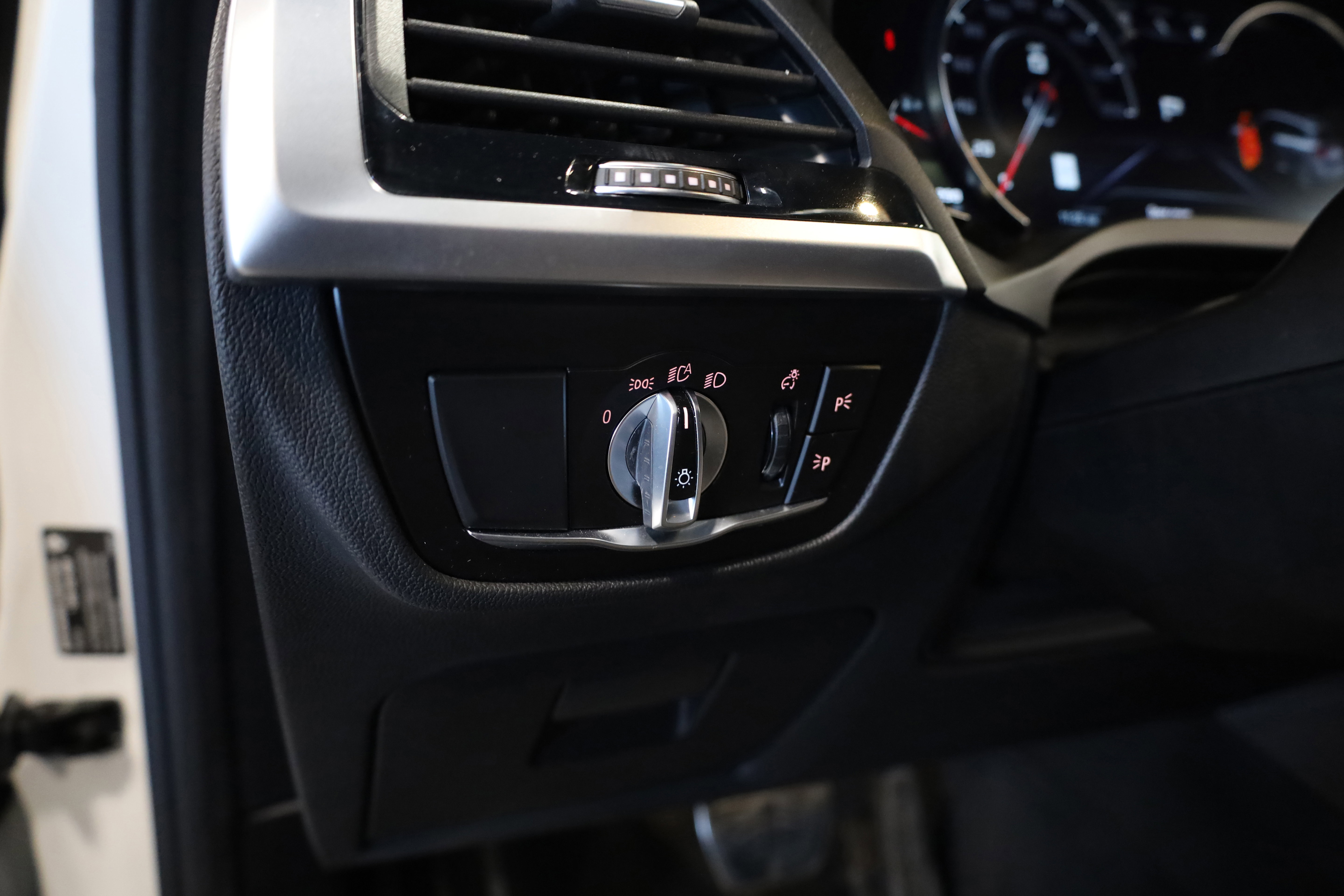 Used 2020 BMW X3 M w/ Executive Package image 19