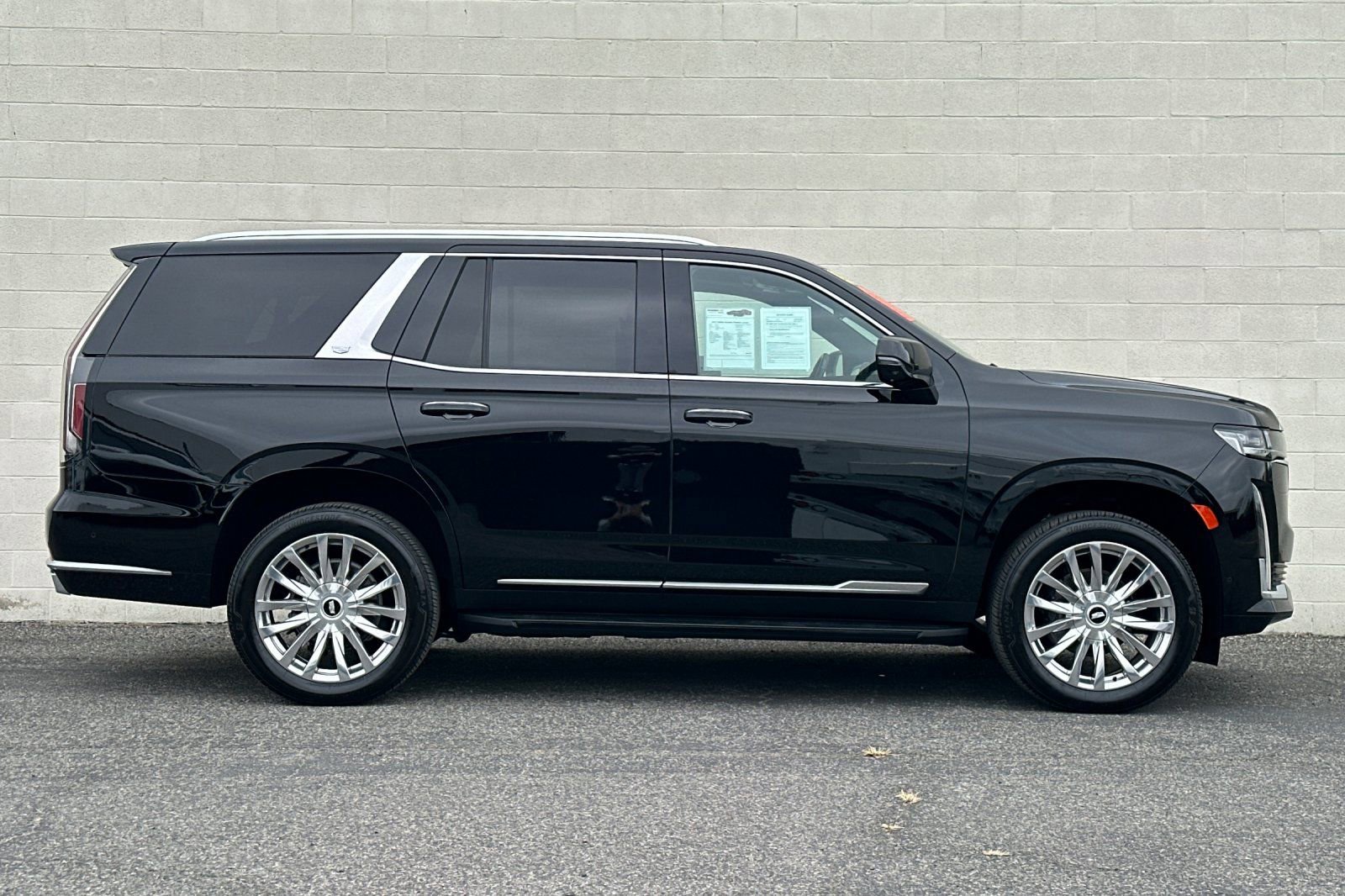 Certified 2021 Cadillac Escalade Premium Luxury RWD image 3