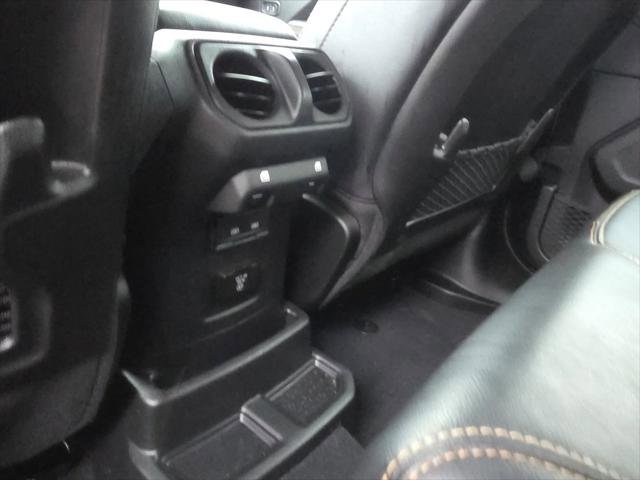 Used 2025 Jeep Wrangler Unlimited Sahara w/ Safety Group image 12