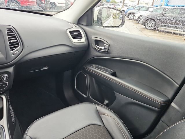 Used 2020 Jeep Compass Latitude image 9