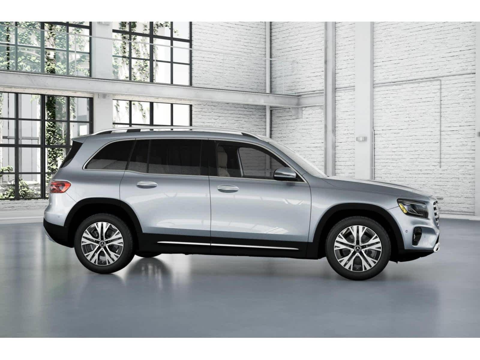 New 2026 Mercedes-Benz GLB 250 4MATIC image 14