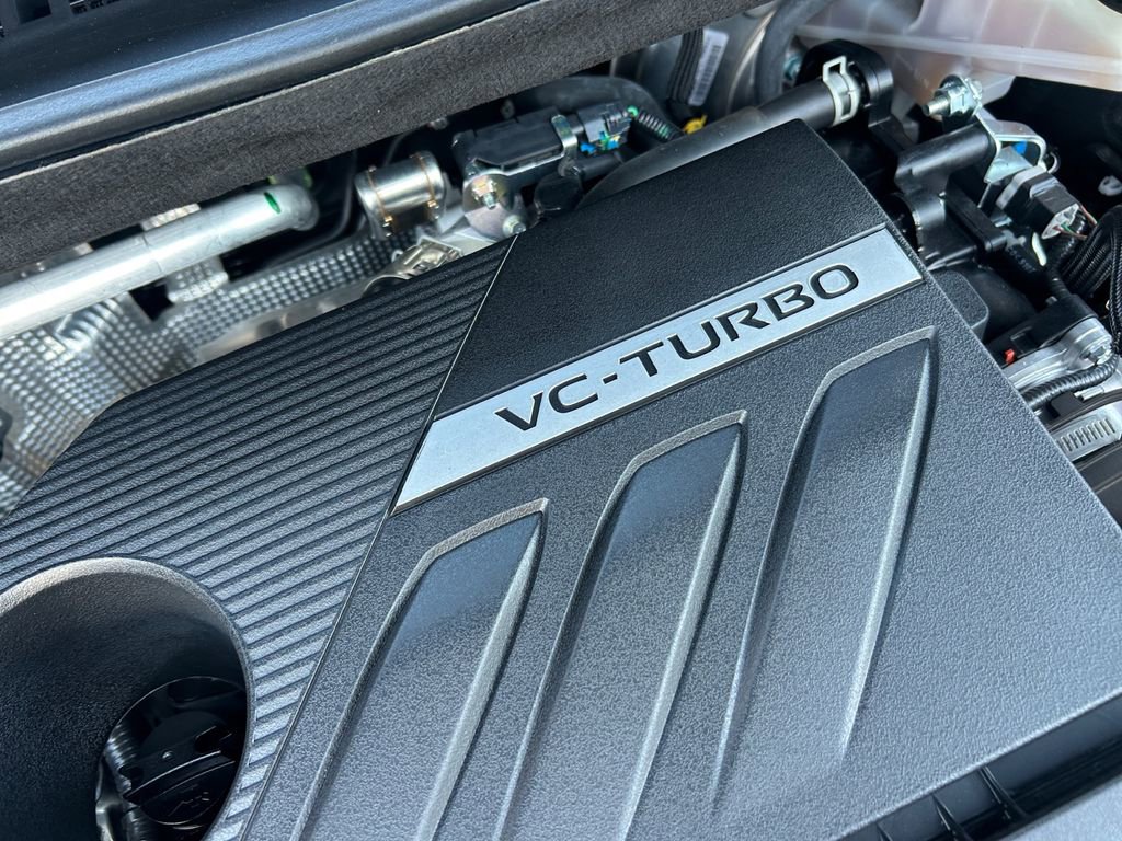 Used 2025 Nissan Rogue SV image 30