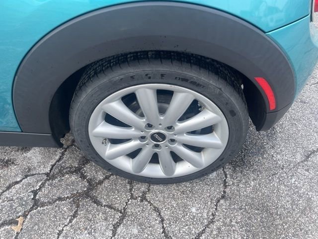 Used 2017 MINI Cooper Base image 12