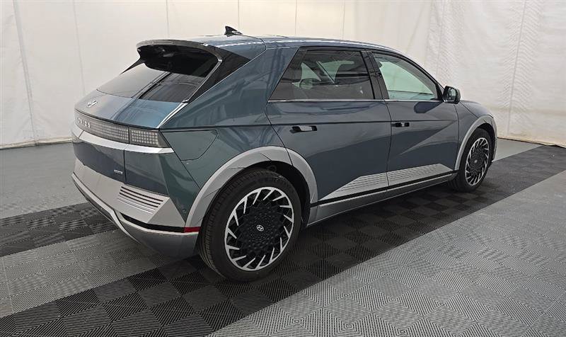 Used 2024 Hyundai Ioniq 5 Limited AWD/4WD image 4