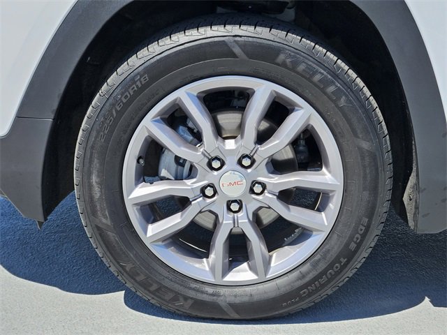 Used 2024 GMC Terrain SLT image 10