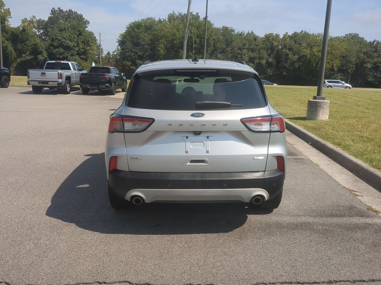 Used 2020 Ford Escape SEL FWD image 4