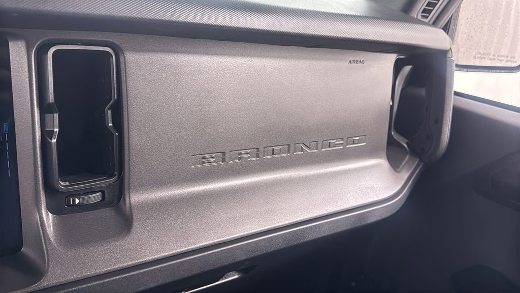 Used 2025 Ford Bronco Big Bend image 34