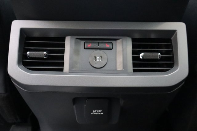 New 2026 Ford F250 Lariat w/ Black Appearance Package image 39