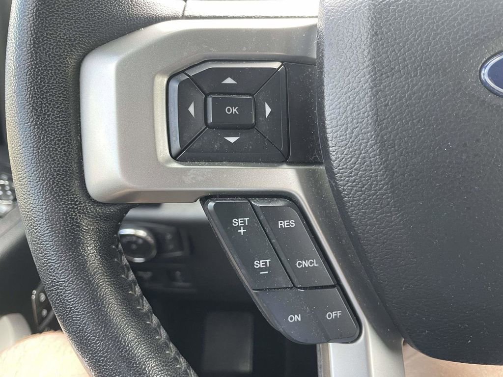 Certified 2020 Ford F150 Lariat image 27