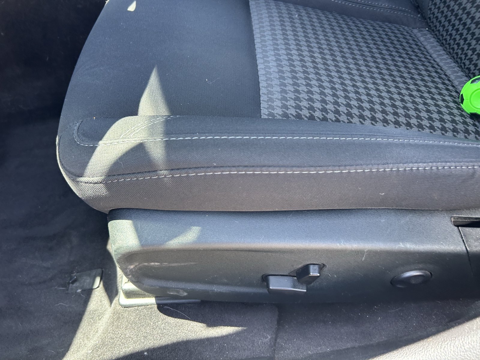 Used 2018 Dodge Charger R/T RWD image 11