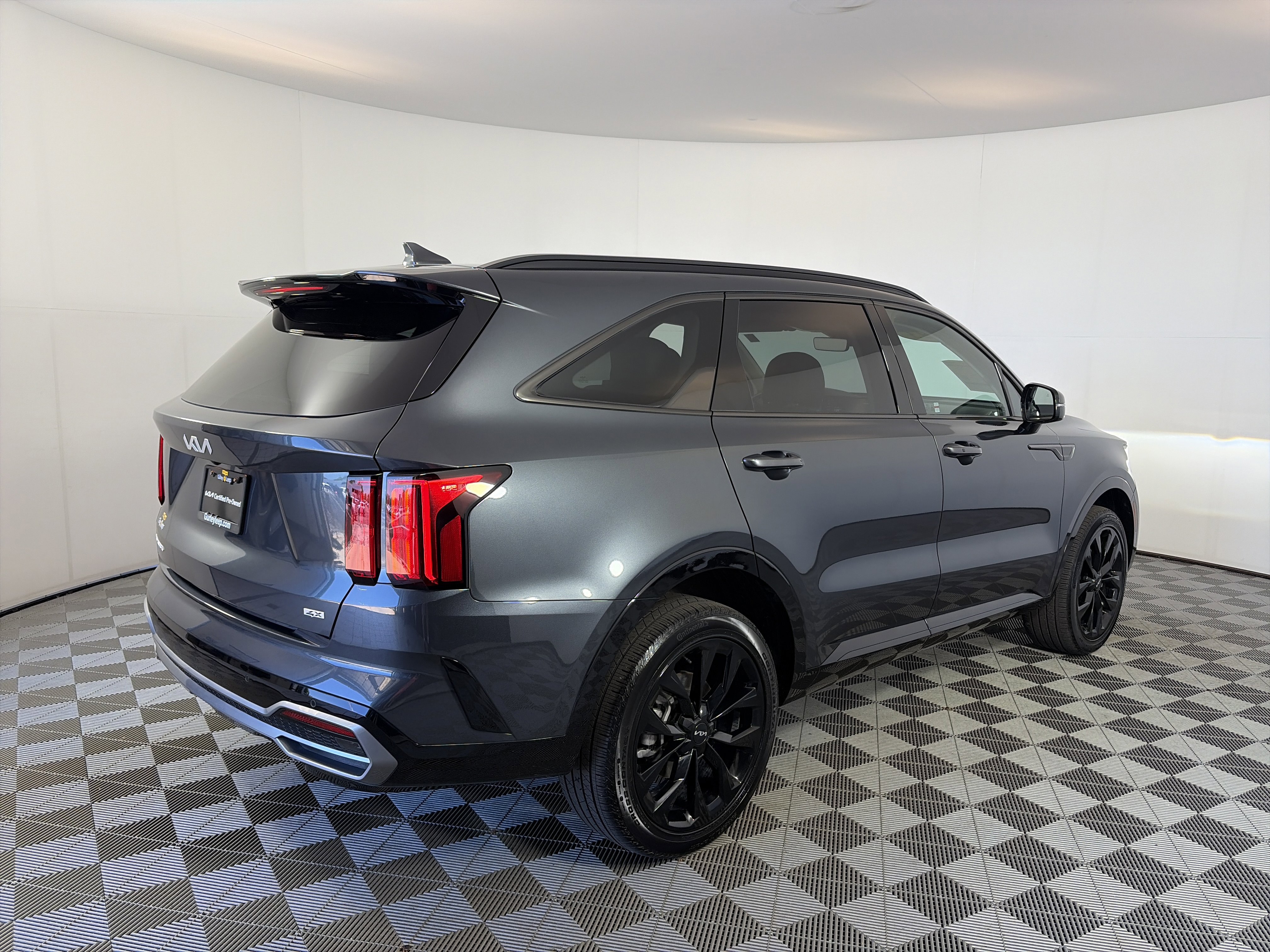 Certified 2023 Kia Sorento SX AWD/4WD image 11