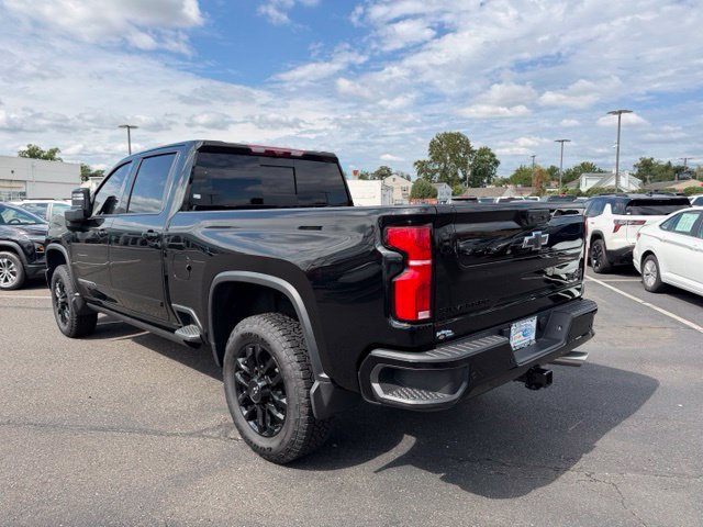 Certified 2026 Chevrolet Silverado 2500 High Country w/ High Country Premium Package AWD/4WD image 5
