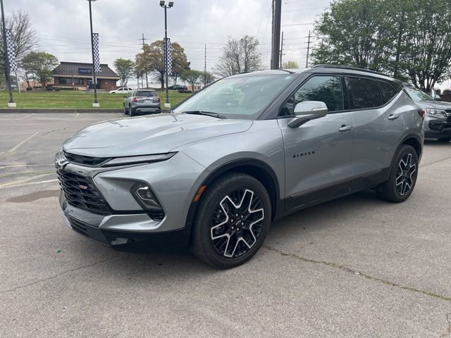 Used 2023 Chevrolet Blazer RS w/ Driver Confidence II Package image 10