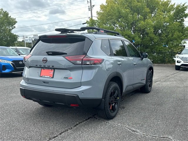 New 2026 Nissan Rogue SV image 4