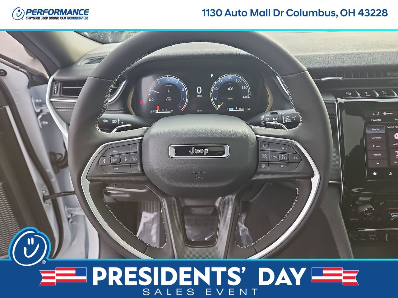 New 2025 Jeep Grand Cherokee Altitude image 21