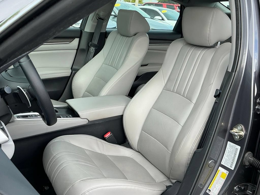 Certified 2018 Honda Accord EX-L image 27