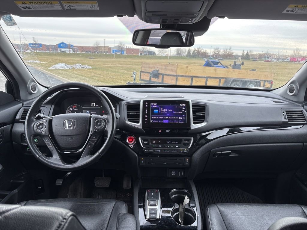 Used 2017 Honda Pilot Touring image 21