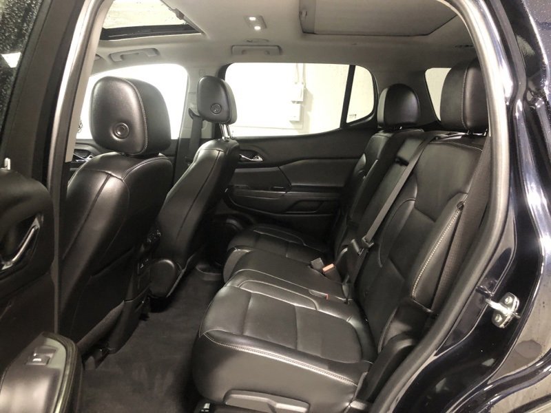 Used 2021 GMC Acadia SLT w/ Elevation Edition image 18