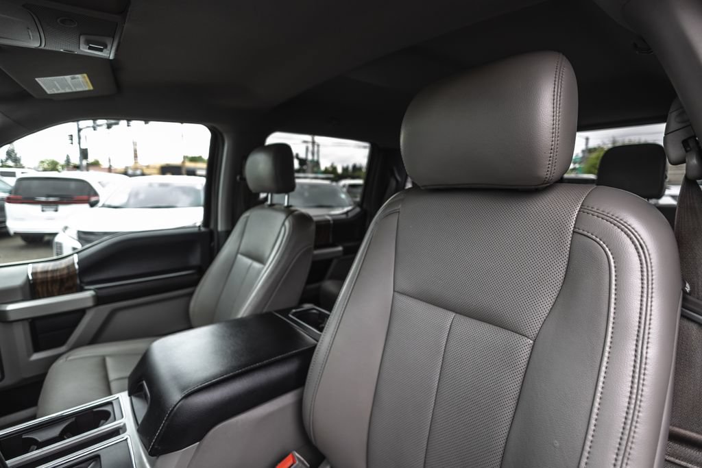 Used 2018 Ford F150 Lariat w/ Equipment Group 501A Mid AWD/4WD image 21